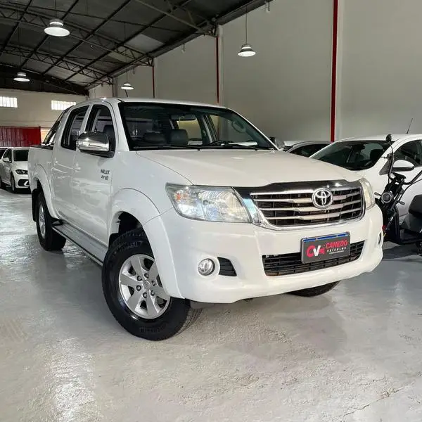 Carro Toyota Hilux Cabine Dupla 2015 Hilux 2.7 SRV CD 4x2 (Flex) (Aut)
