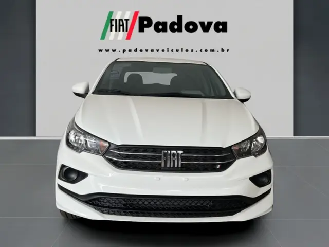 Carro Fiat Cronos 2023 Drive 1.3 (Flex) MT