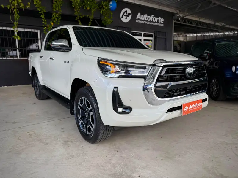 Toyota Hilux Cabine Dupla SRX 2.8 TDI CD 4x4 (Aut)