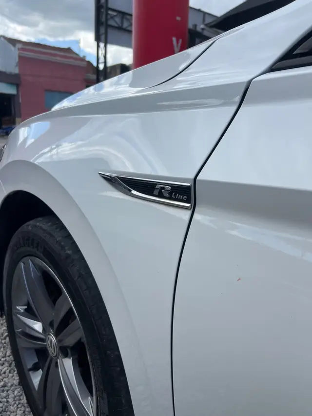 Carro Volkswagen Jetta 2018 1.4 250 TSI R-Line