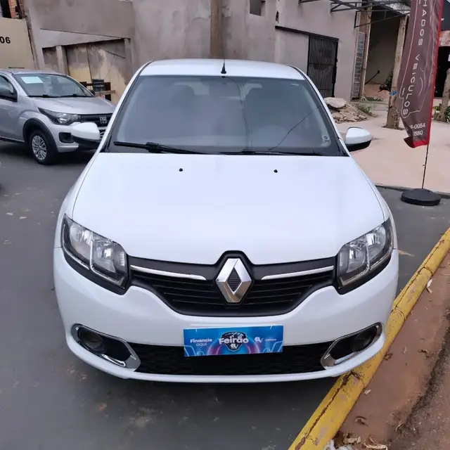 Carro Renault Sandero 2016 Expression 1.0 16V (Flex)