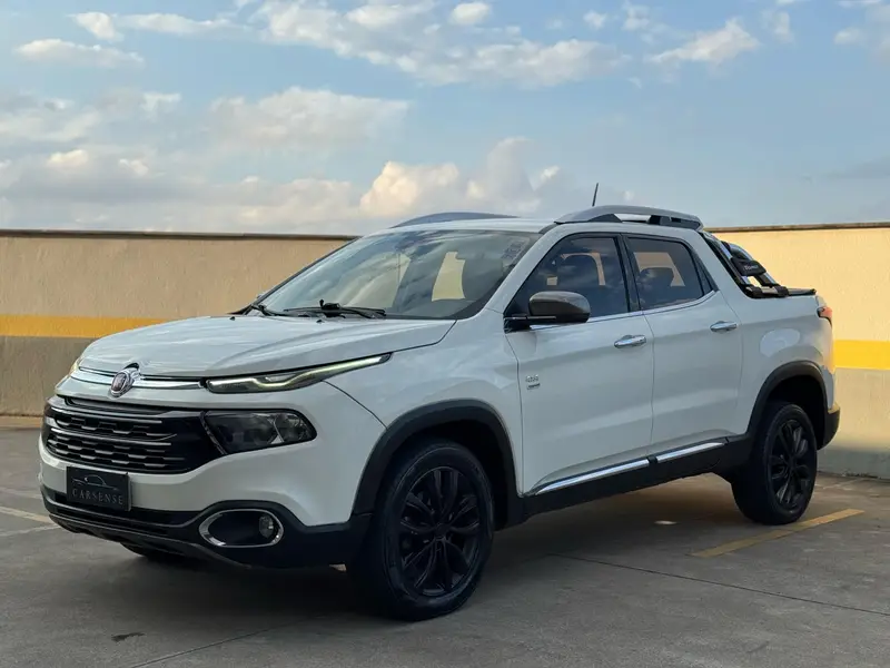 Fiat Toro Volcano 2.0 diesel AT9 4x4