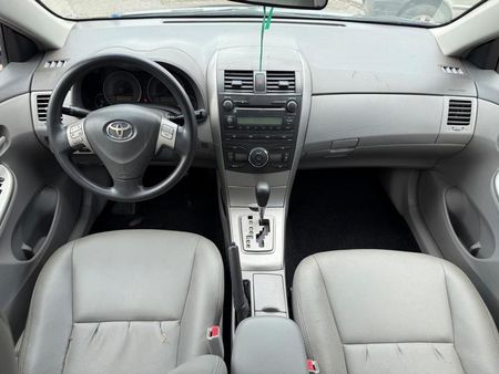 Corolla Sedan GLi 1.8 16V (flex) (aut)