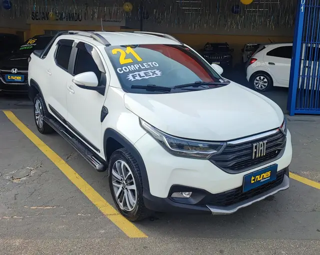 Carro Fiat Strada 2021 Volcano 1.3 CD (Flex)