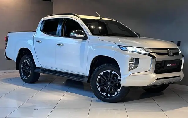 Carro Mitsubishi L200 Triton Sport 2023 HPE 2.4