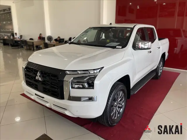 Carro Mitsubishi Triton 2026 HPE-S