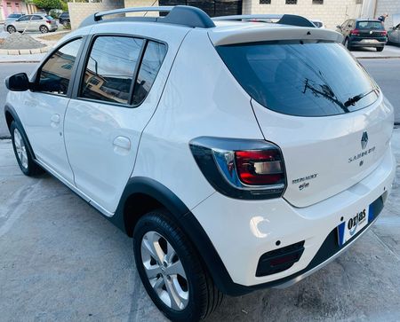 Stepway Dynamique 1.6 16V SCe (Flex)
