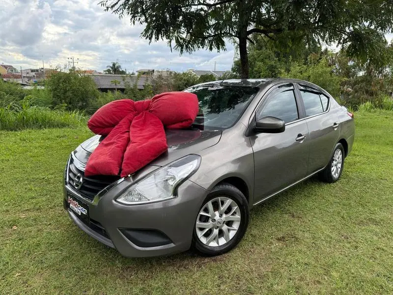 Nissan Versa 1.6 16V SV FlexStart CVT (Flex)