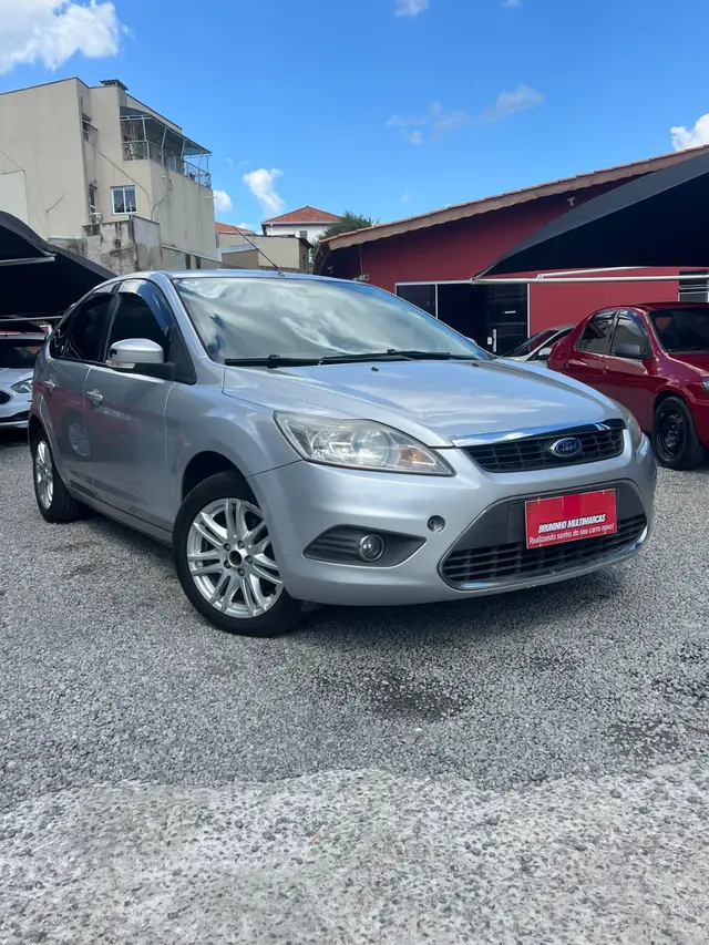 Carro Ford Focus Hatch 2011 Ghia 2.0 16V (Flex) (Aut)