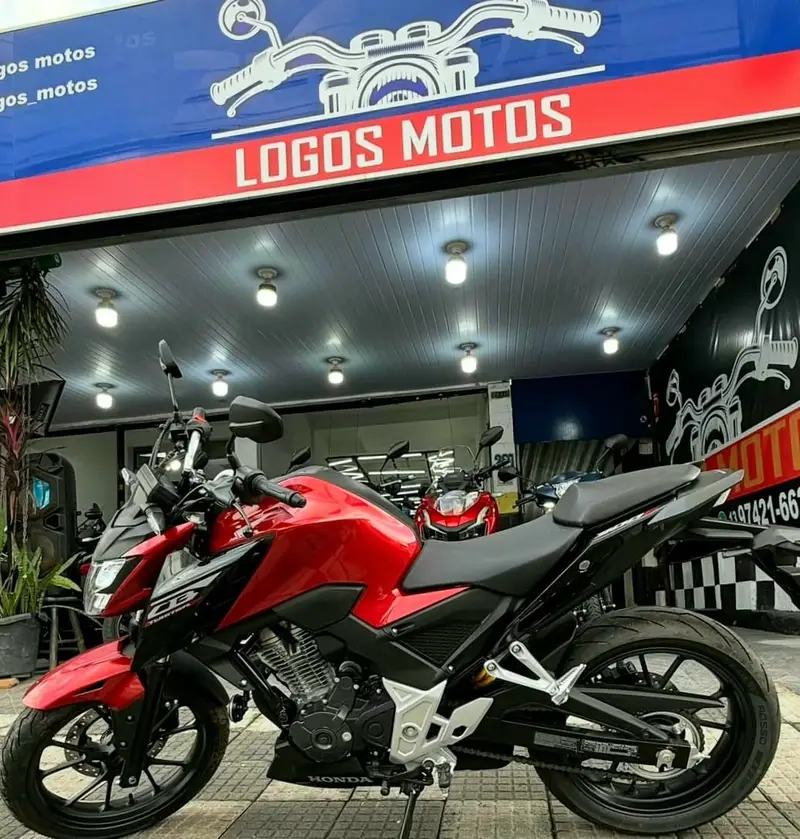 Honda CB 300F Twister (ABS)