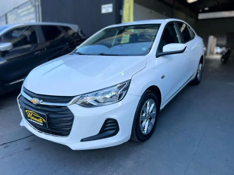 Chevrolet Onix Plus LT 1.0