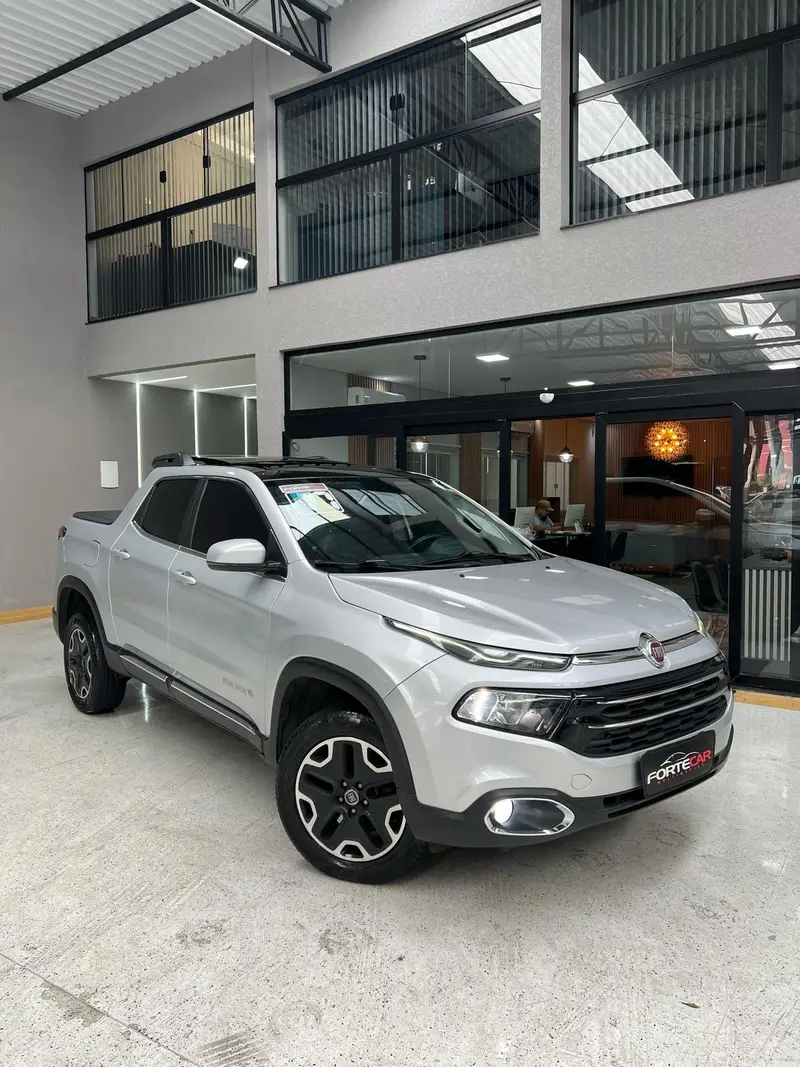 Fiat Toro Freedom 1.8 AT6 4x2 (Flex)