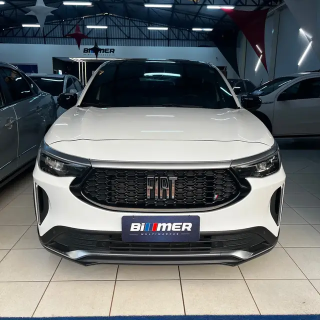 Carro Fiat Fastback 2023 Impetus Turbo 200 (Flex) (Aut)