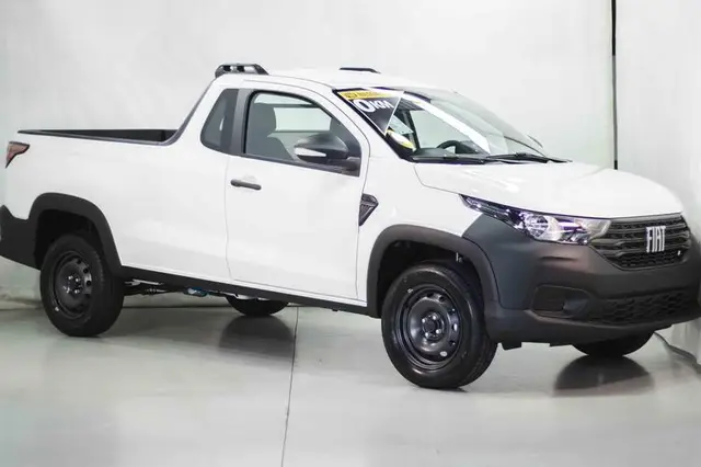Carro Fiat Strada 2025 Endurance 1.3 Flex 8V CS