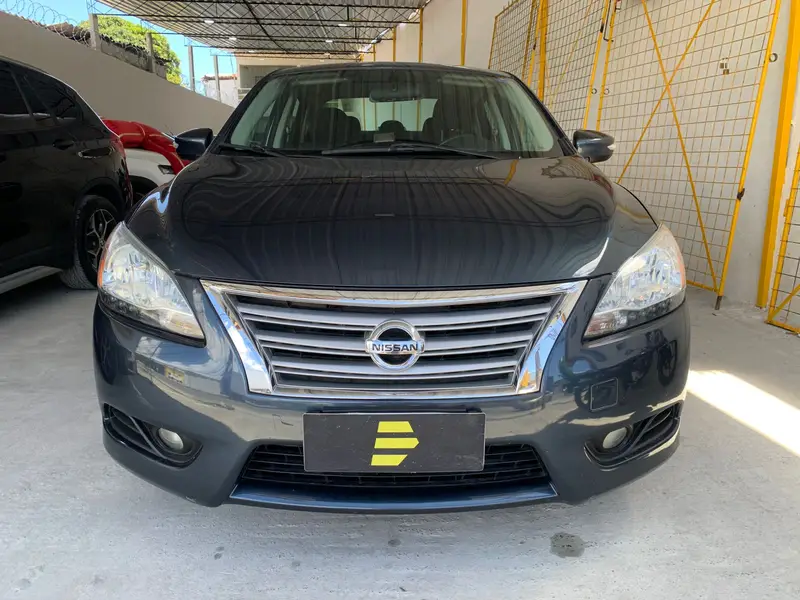 Nissan SV 2.0 16V CVT (Flex)