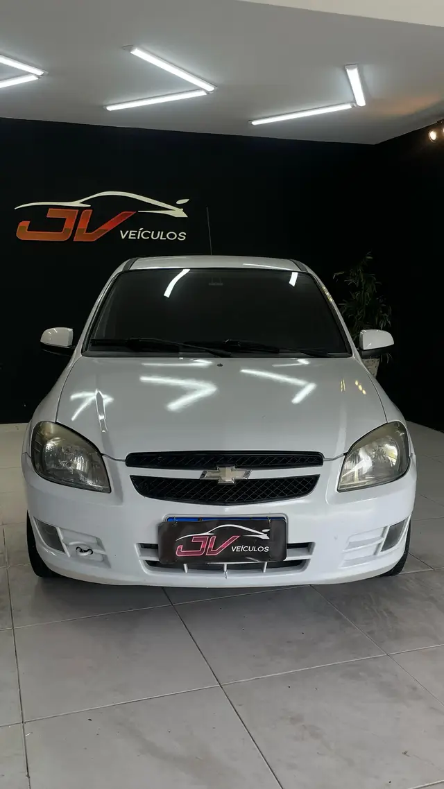 Carro Chevrolet Celta 2013 LT 1.0 (Flex)