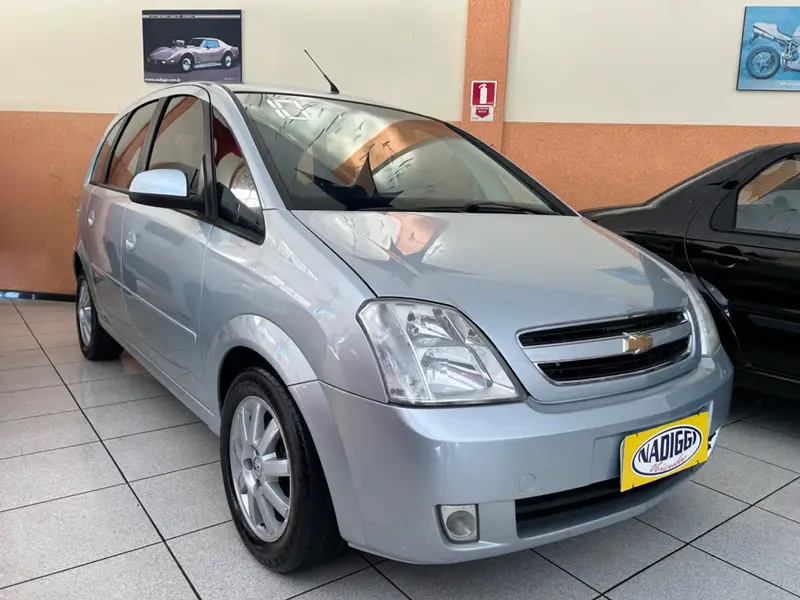 Chevrolet Meriva Premium 1.8 (Flex) (easytronic)