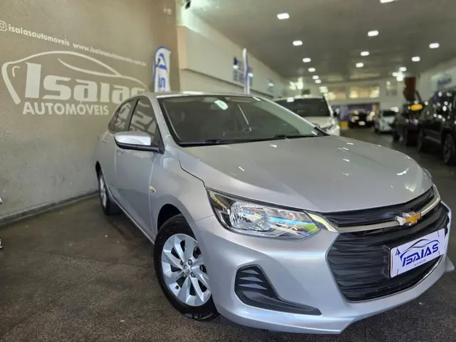 Carro Chevrolet Onix 2023 LT 1.0