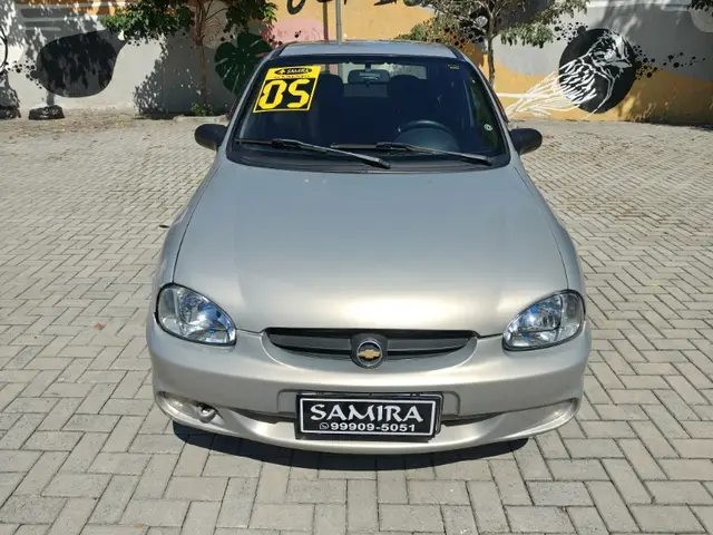 Carro Chevrolet Classic 2005 Corsa Sedan  Life 1.0 VHC