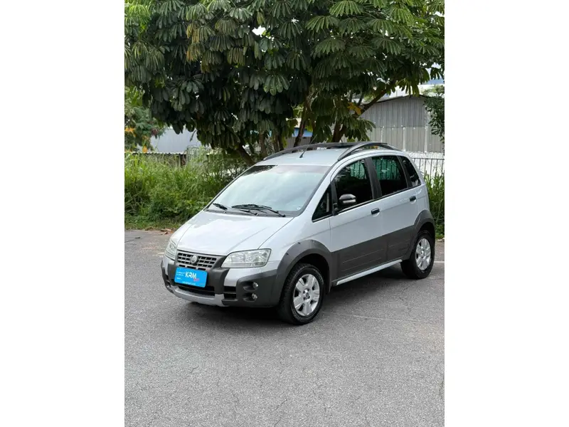 Fiat Idea Adventure 1.8 (Flex)