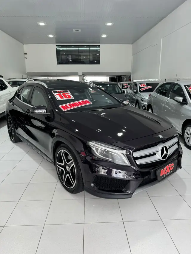 Carro Mercedes-Benz GLA 250  2016 GLA 250 Sport