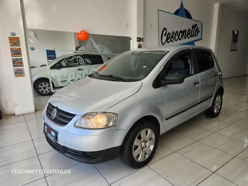 Volkswagen Fox Route 1.6 8V (Flex)