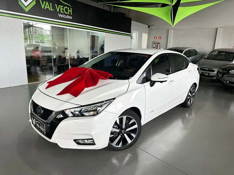 Nissan Versa Sense 1.6 (Flex)