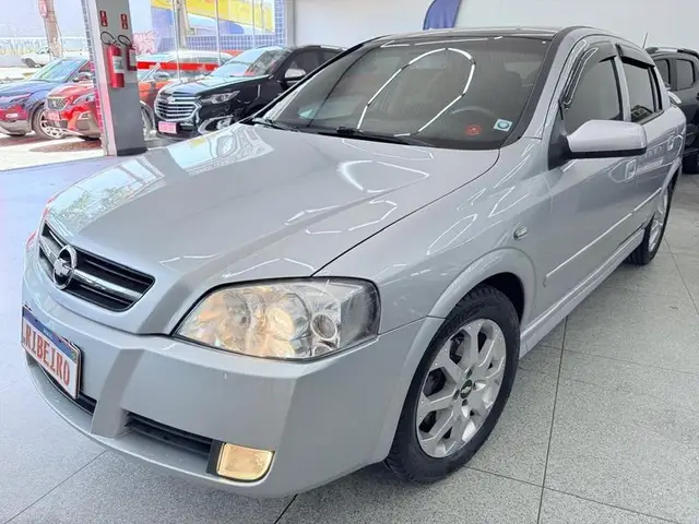 Carro Chevrolet Astra Hatch 2011 Advantage 2.0 (Flex) (Aut)