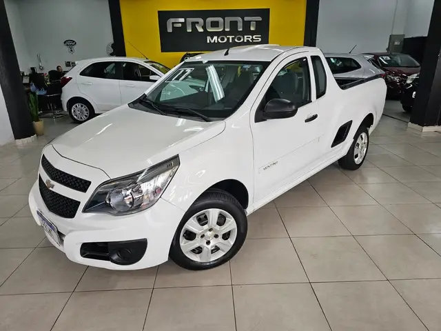 Carro Chevrolet Montana 2017 LS 1.4 (Flex)
