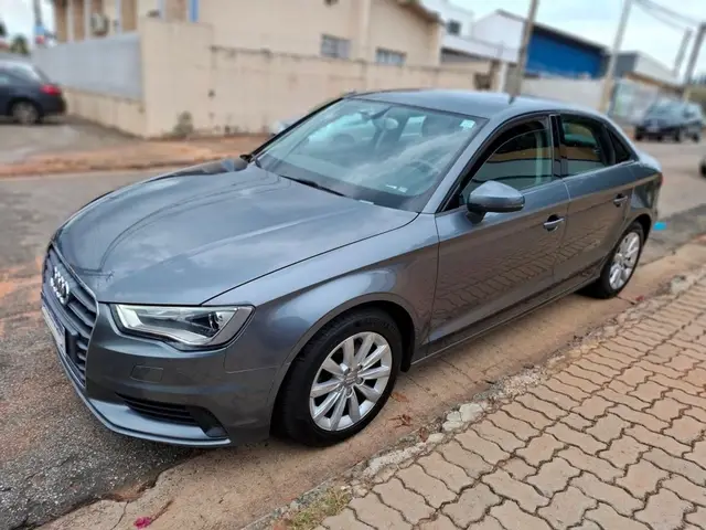Carro Audi A3 2015 1.4 TFSI Attraction S Tronic