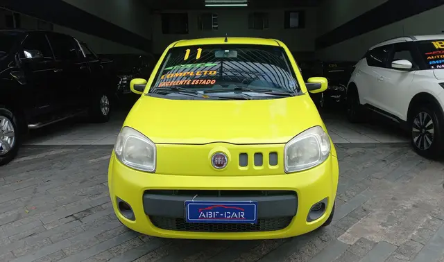 Carro Fiat Uno 2011 Vivace 1.0 8V (Flex) 4p