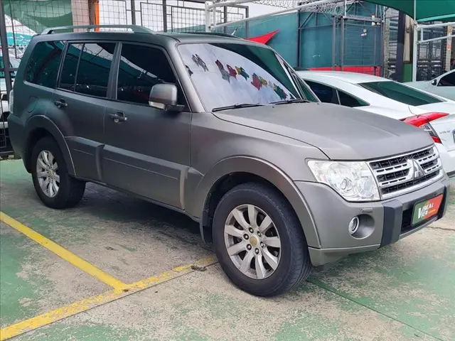 Carro Mitsubishi Pajero Full 2011 3.8 V6 5D HPE 4WD