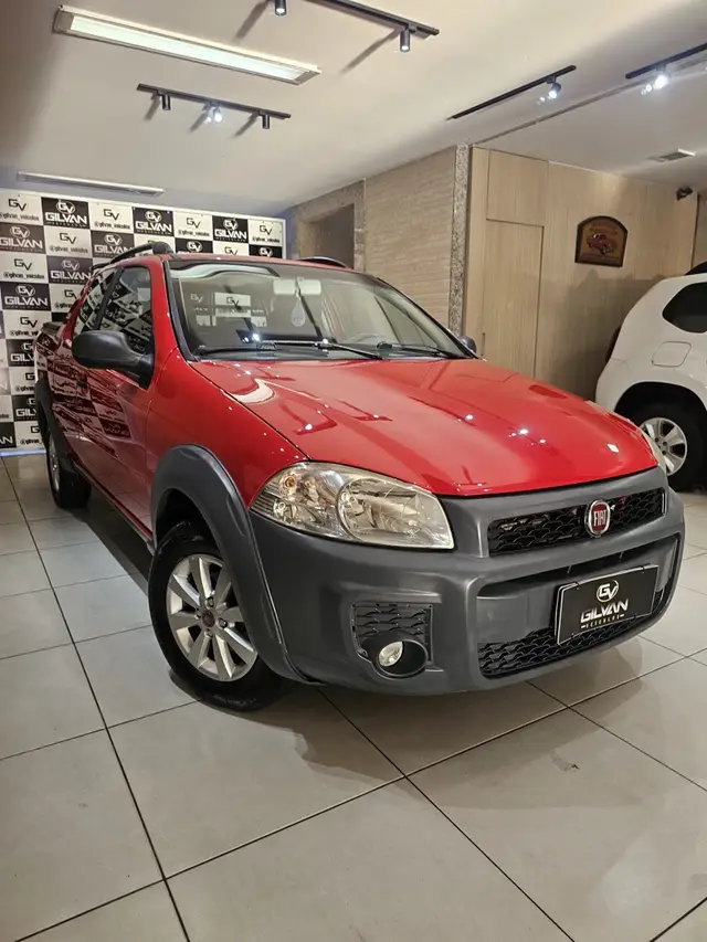 Carro Fiat Strada 2014 Working 1.4 (Flex) (Cabine Dupla)