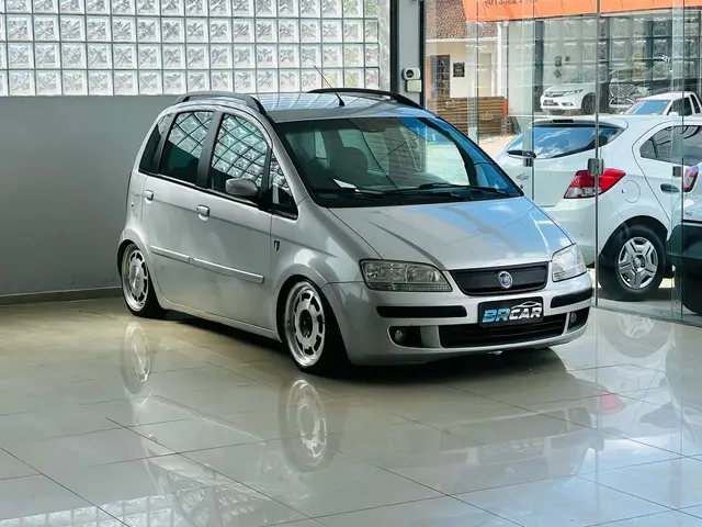 Carro Fiat Idea 2006 ELX 1.4 (Flex)