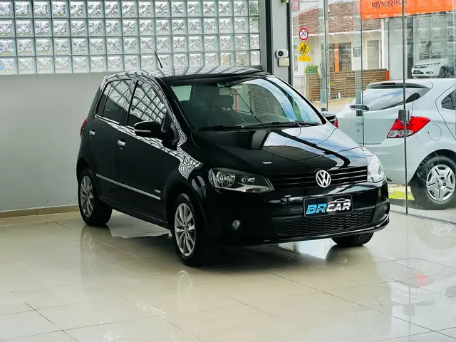 Carro Volkswagen Fox 2013 1.6 VHT Prime (Flex)