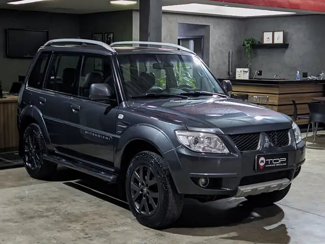 Carro Mitsubishi Pajero TR4 2012 2.0 16V 4x2 (Flex) (Aut)