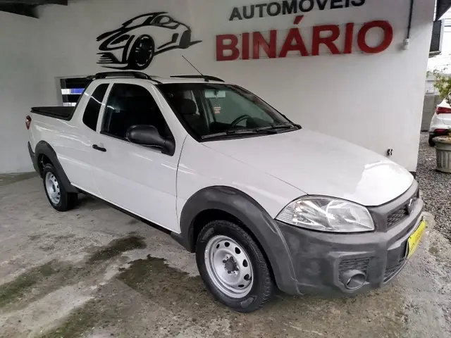 Carro Fiat Strada 2015 Working 1.4 (Flex) (Cabine Estendida)