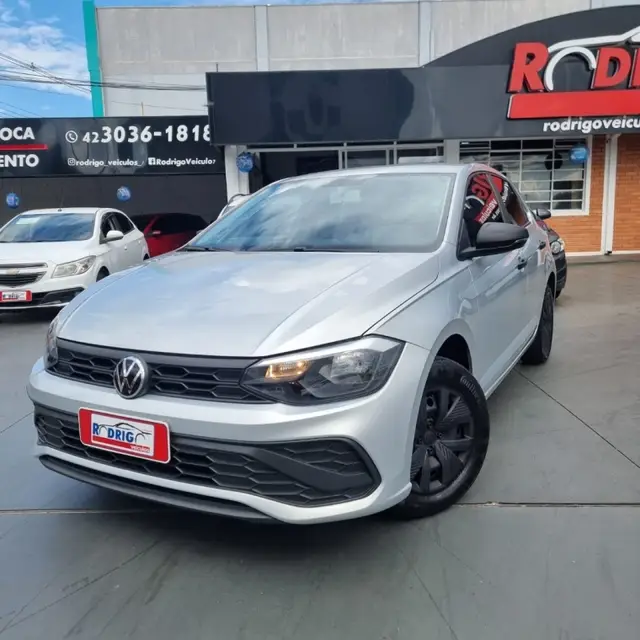 Carro Volkswagen Polo 2024 Track 1.0 Flex 12V 5p