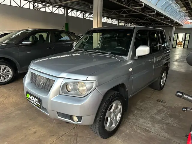 Carro Mitsubishi Pajero TR4 2008 2.0 16V
