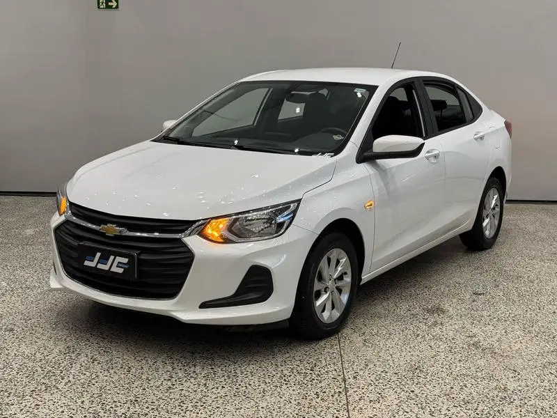 Chevrolet Onix Plus LT 1.0