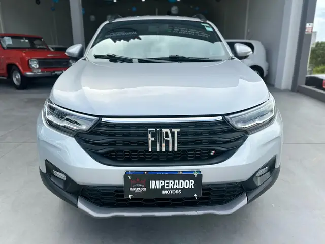 Carro Fiat Strada 2021 Volcano 1.3 CD (Flex)