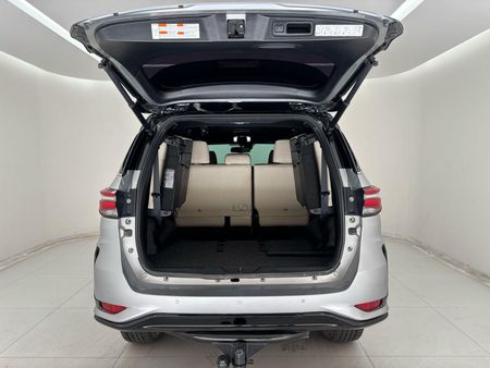 SW4 Diamond  2.8 turbodiesel 7L 4x4 (Aut)