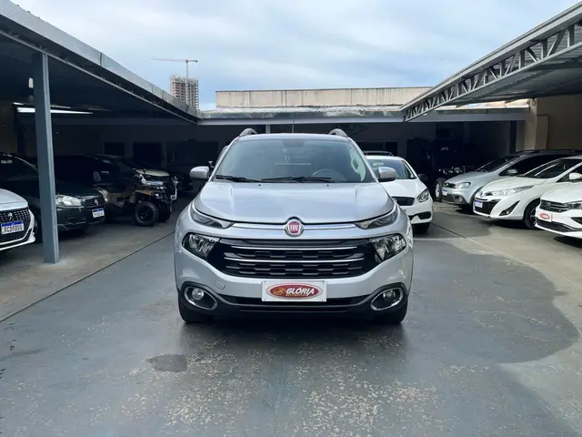 Carro Fiat Toro 2018 Freedom 1.8 AT6 4x2 (Flex)