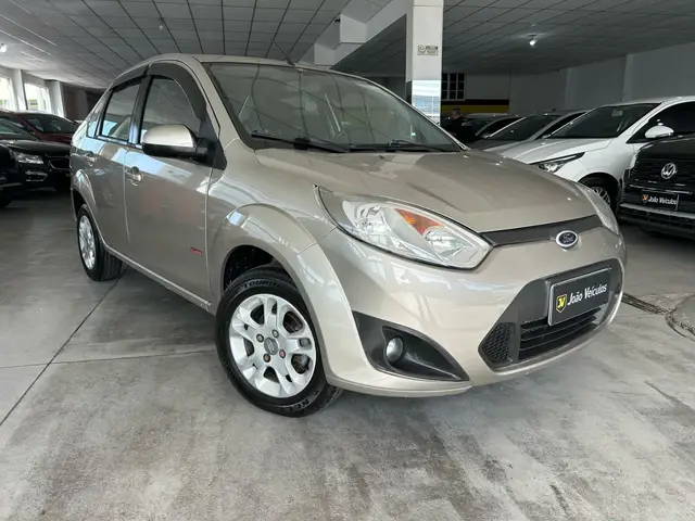 Carro Ford Fiesta Sedan 2011 1.6 (Flex)