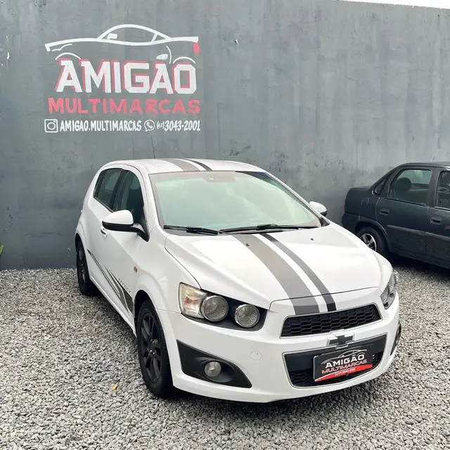 Carro Chevrolet Sonic 2014 Hatch LTZ 1.6 (Aut)