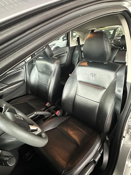 Fit 1.5 16v LX CVT (Flex)