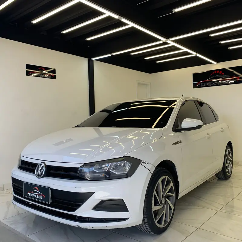 Volkswagen Polo 1.0 (Flex)