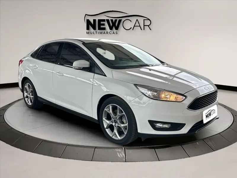 Ford Focus Sedan Focus Fastback SE 2.0 PowerShift