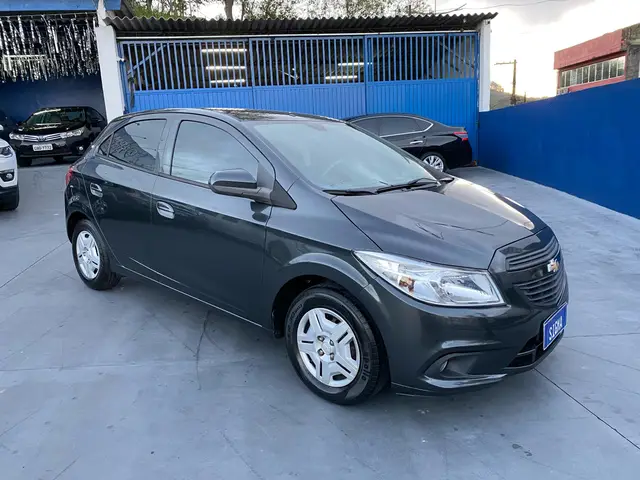 Carro Chevrolet Onix 2018 1.0 Joy SPE/4