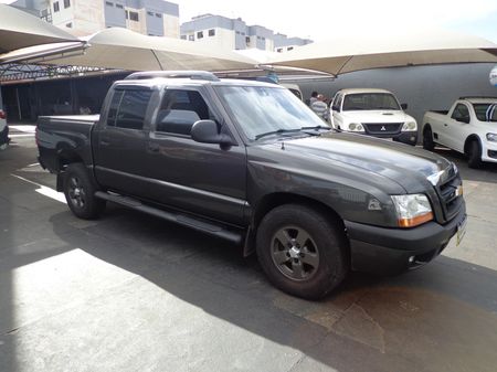 S10 Cabine Dupla S10 Luxe 4x2 2.8 (Cab Dupla)